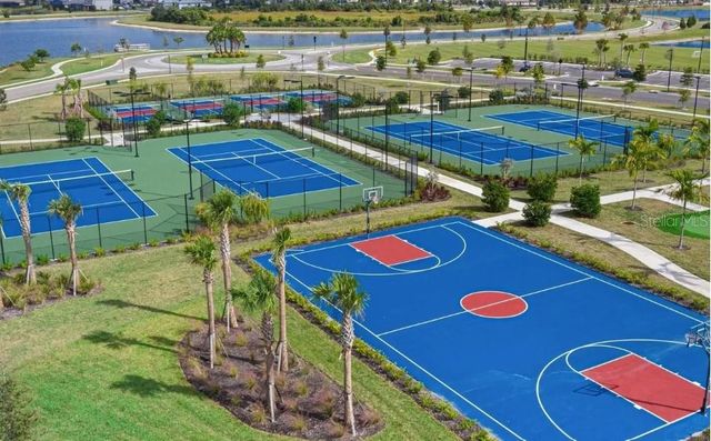 15171 SUNNY DAY DRIVE, Bradenton, FL 34211