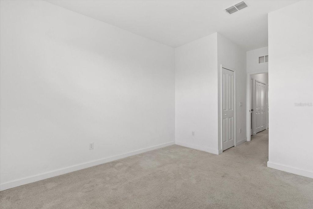 Image 16 of property listing at 15171 SUNNY DAY DRIVE, Bradenton, FL 34211