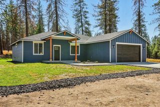 13394 E Bridges Rd, Elk, WA 99009