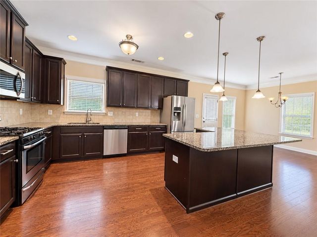 4025 Hunters Walk Way, Cumming, GA 30028