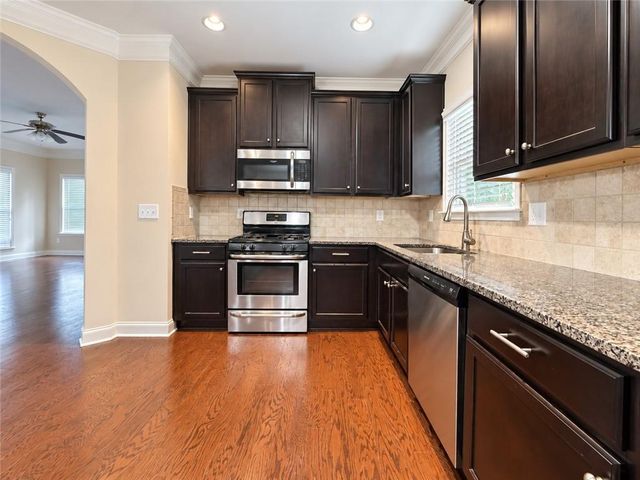 4025 Hunters Walk Way, Cumming, GA 30028