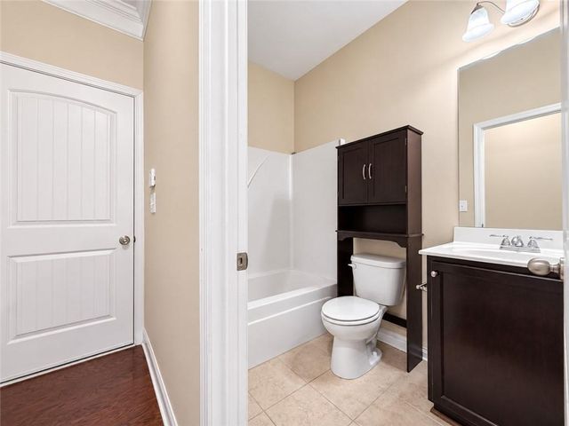 4025 Hunters Walk Way, Cumming, GA 30028