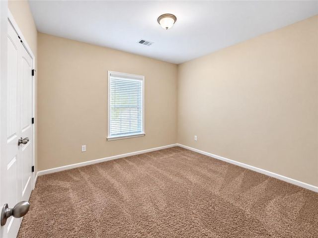 4025 Hunters Walk Way, Cumming, GA 30028