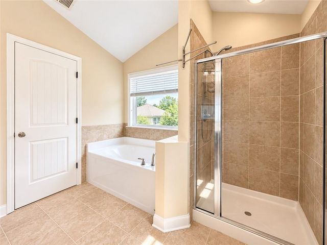 4025 Hunters Walk Way, Cumming, GA 30028