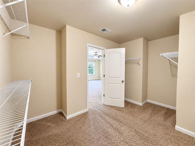 4025 Hunters Walk Way, Cumming, GA 30028