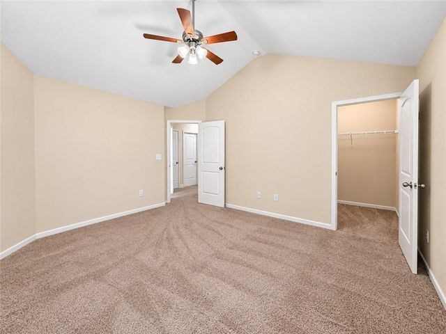 4025 Hunters Walk Way, Cumming, GA 30028