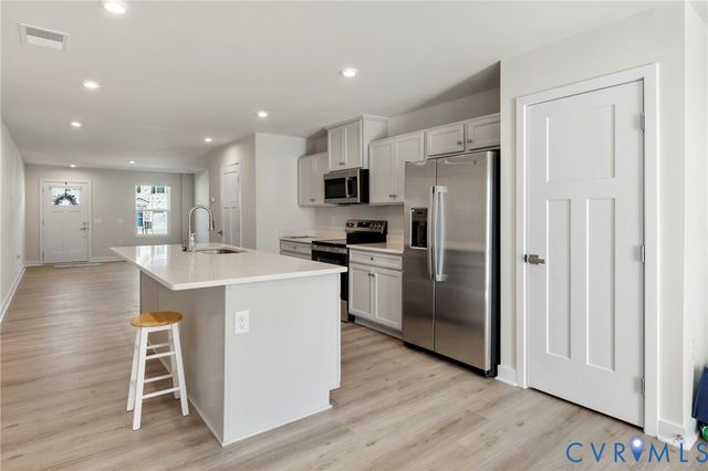 7270 Lyon Taylor Ln, New Kent, VA 23124