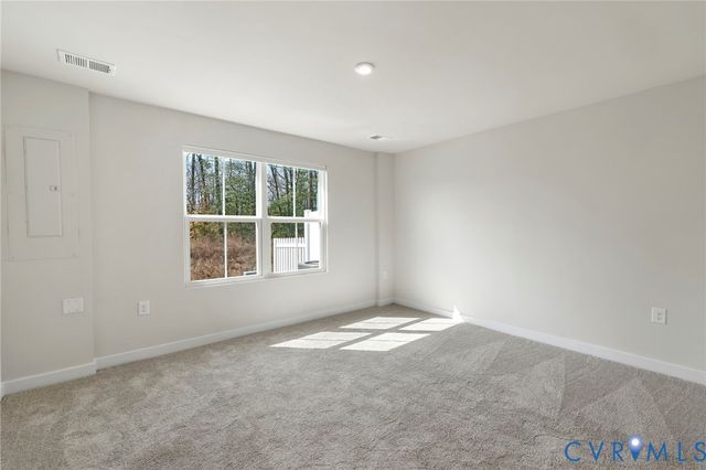 7270 Lyon Taylor Ln, New Kent, VA 23124