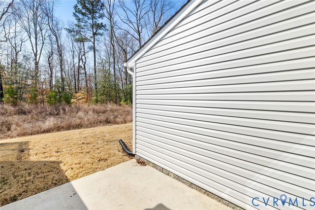 7270 Lyon Taylor Ln, New Kent, VA 23124