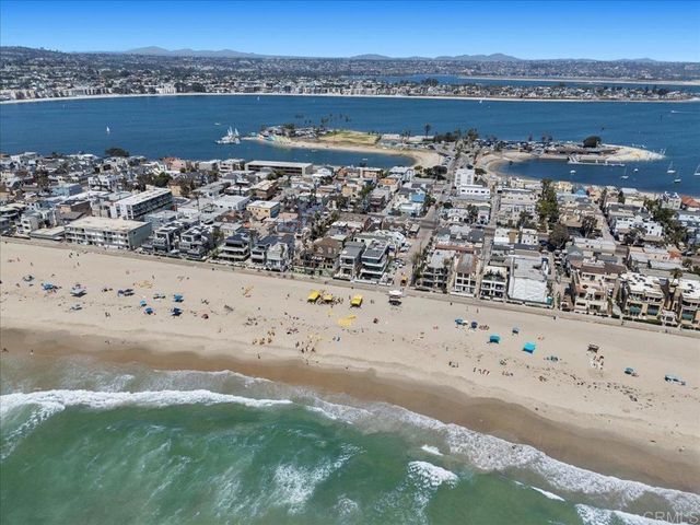 3709 Ocean Front Walk, San Diego, CA 92109