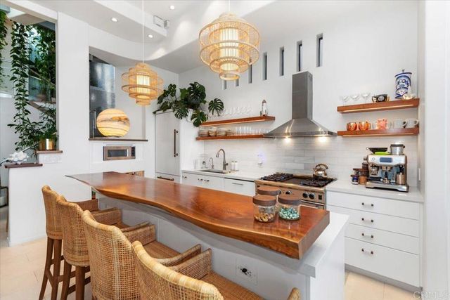 3709 Ocean Front Walk, San Diego, CA 92109