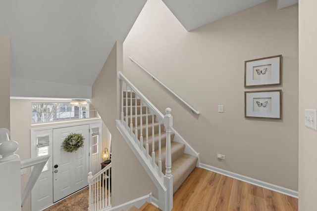 0N082 Forsythe Court, Winfield, IL 60190