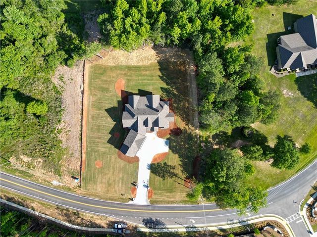 2889 Briscoe Road, Loganville, GA 30052