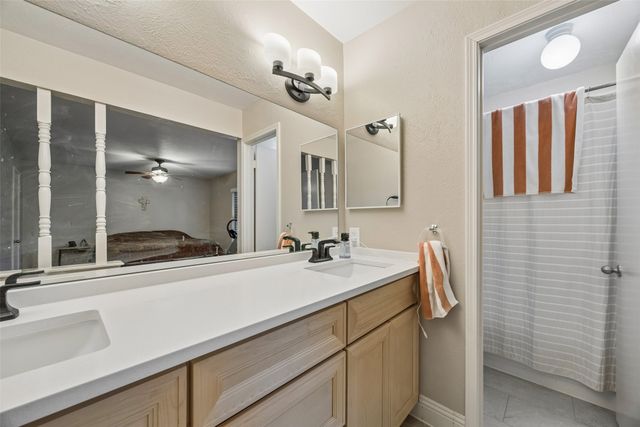 2312 Havenwood Drive, Arlington, TX 76018