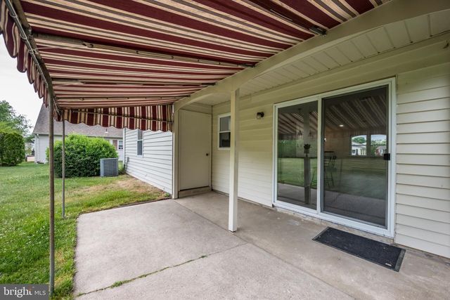 130 DORCHESTER DR, Southampton Twp, NJ 08088