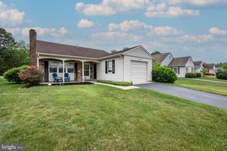 130 DORCHESTER DR, Southampton Twp, NJ 08088