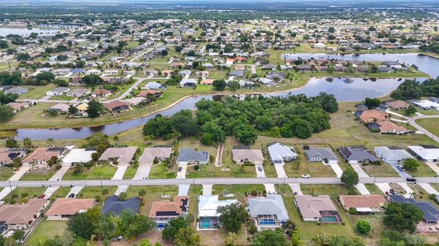 2145 NUREMBERG BOULEVARD, Punta Gorda, FL 33983