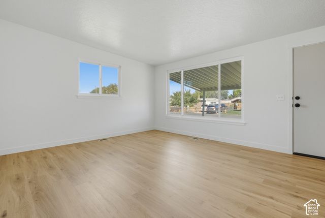 2967 W APPLETON DR, West Valley City, UT 84119