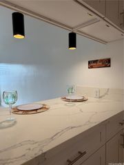 98-660 Moanalua Loop 190, Aiea, HI 96701