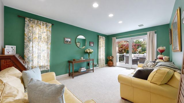 107 HOLLY LN, Linwood, NJ 08221