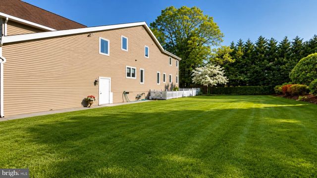 107 HOLLY LN, Linwood, NJ 08221