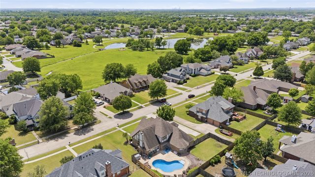 12601 E 79th Street N, Owasso, OK 74055
