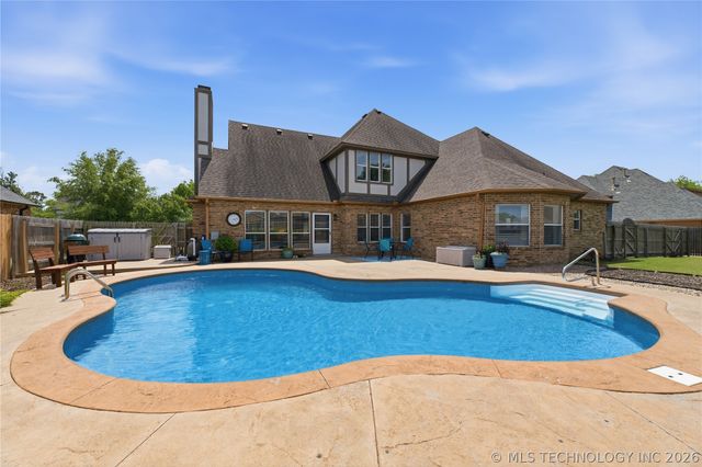 12601 E 79th Street N, Owasso, OK 74055