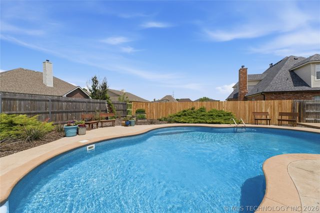 12601 E 79th Street N, Owasso, OK 74055