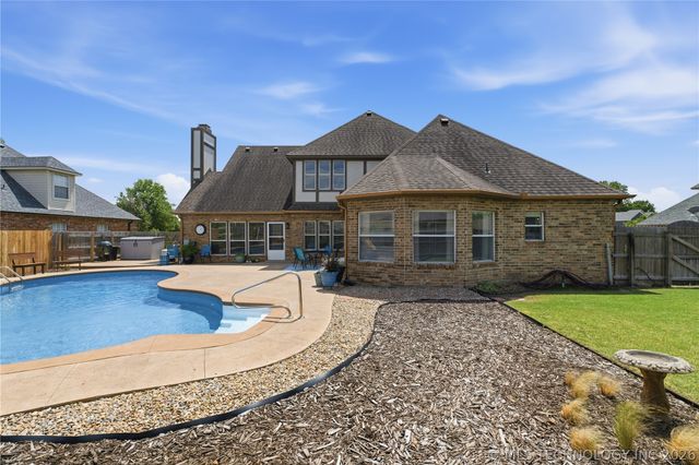 12601 E 79th Street N, Owasso, OK 74055