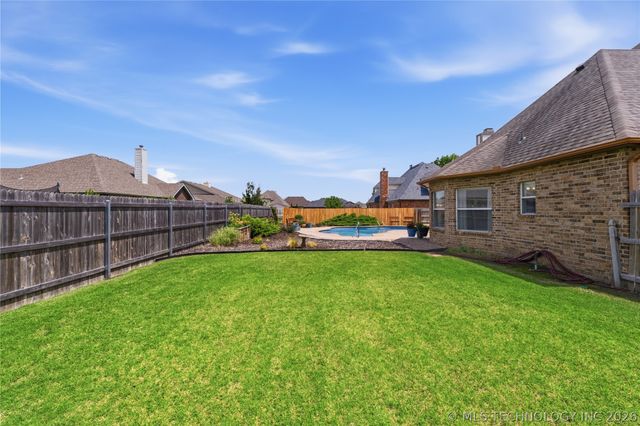 12601 E 79th Street N, Owasso, OK 74055