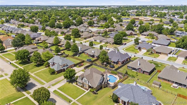 12601 E 79th Street N, Owasso, OK 74055