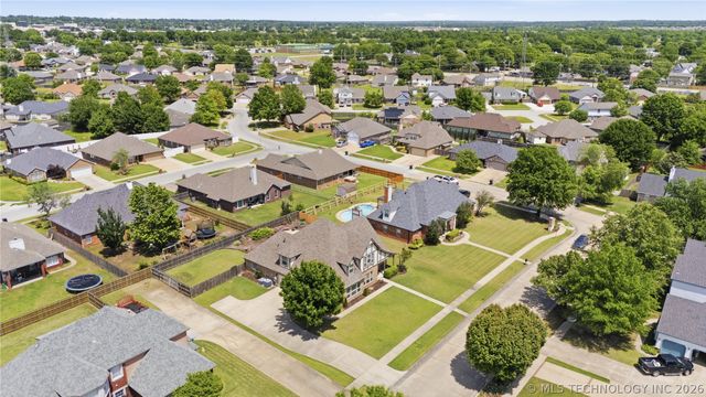 12601 E 79th Street N, Owasso, OK 74055
