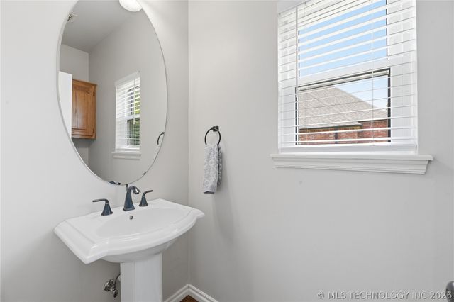 12601 E 79th Street N, Owasso, OK 74055