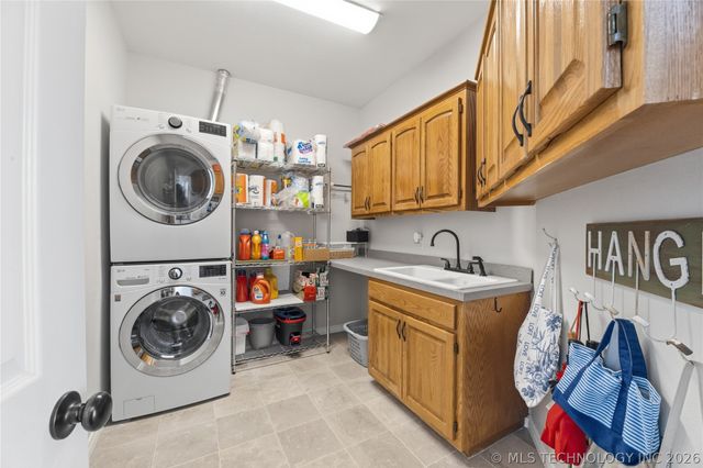 12601 E 79th Street N, Owasso, OK 74055