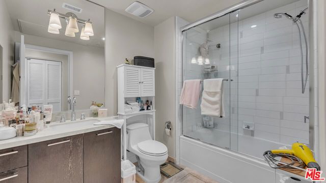 611 Caruso Avenue, Glendale, CA 91210