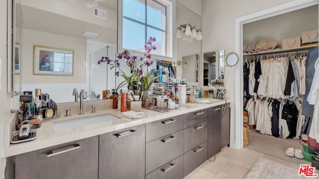 611 Caruso Avenue, Glendale, CA 91210