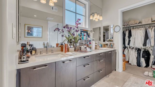 611 Caruso Avenue, Glendale, CA 91210