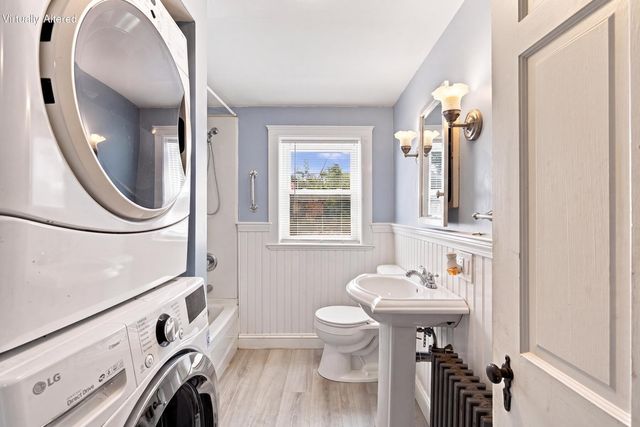 35 Walnut Street, Hyannis, MA 02601