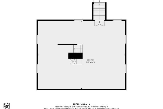 35 Walnut Street, Hyannis, MA 02601