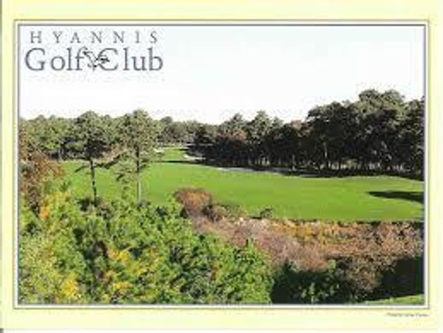 35 Walnut Street, Hyannis, MA 02601