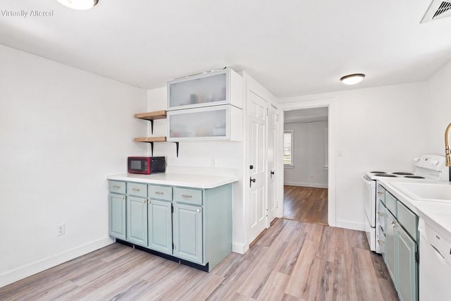 35 Walnut Street, Hyannis, MA 02601