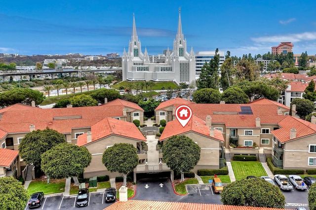 7425 Charmant 2902, San Diego, CA 92122