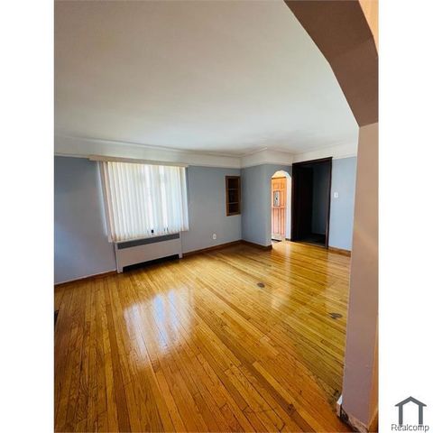 9316 McKinney Street, Detroit, MI 48224