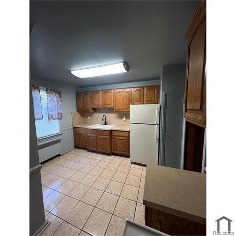9316 McKinney Street, Detroit, MI 48224