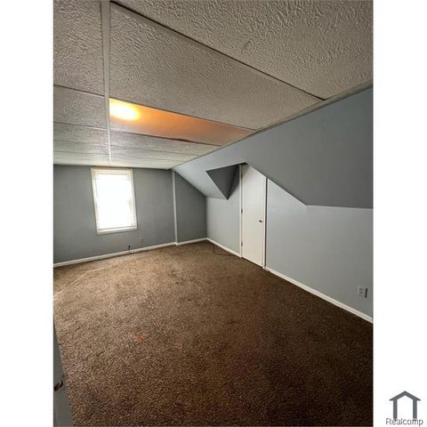 9316 McKinney Street, Detroit, MI 48224