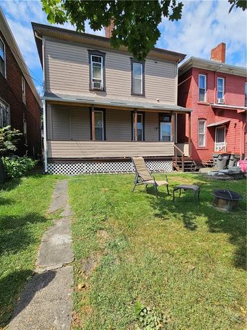 2024 7th Ave, Beaver Falls, PA 15010