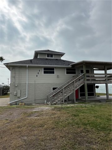 100 Bayshore Dr, Ingleside On The Bay, TX 78362