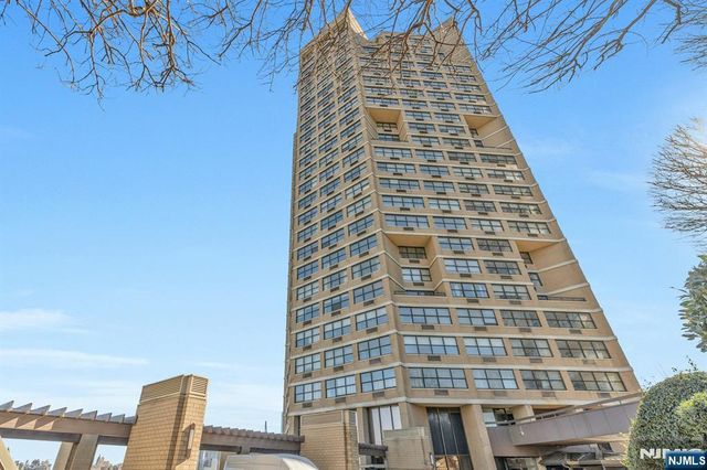7002 Boulevard East 26C, Guttenberg, NJ 07093