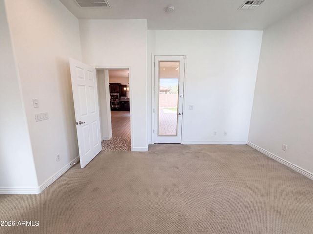 7420 W CRABAPPLE Drive, Peoria, AZ 85383