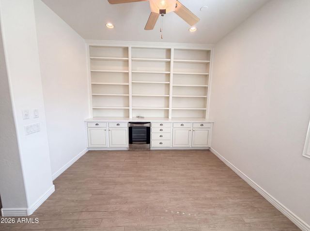 7420 W CRABAPPLE Drive, Peoria, AZ 85383